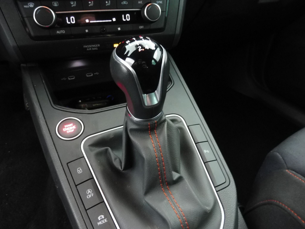 SEAT Ibiza 1.0 TSI 110CH FR - ref: 72160 - Photo 14