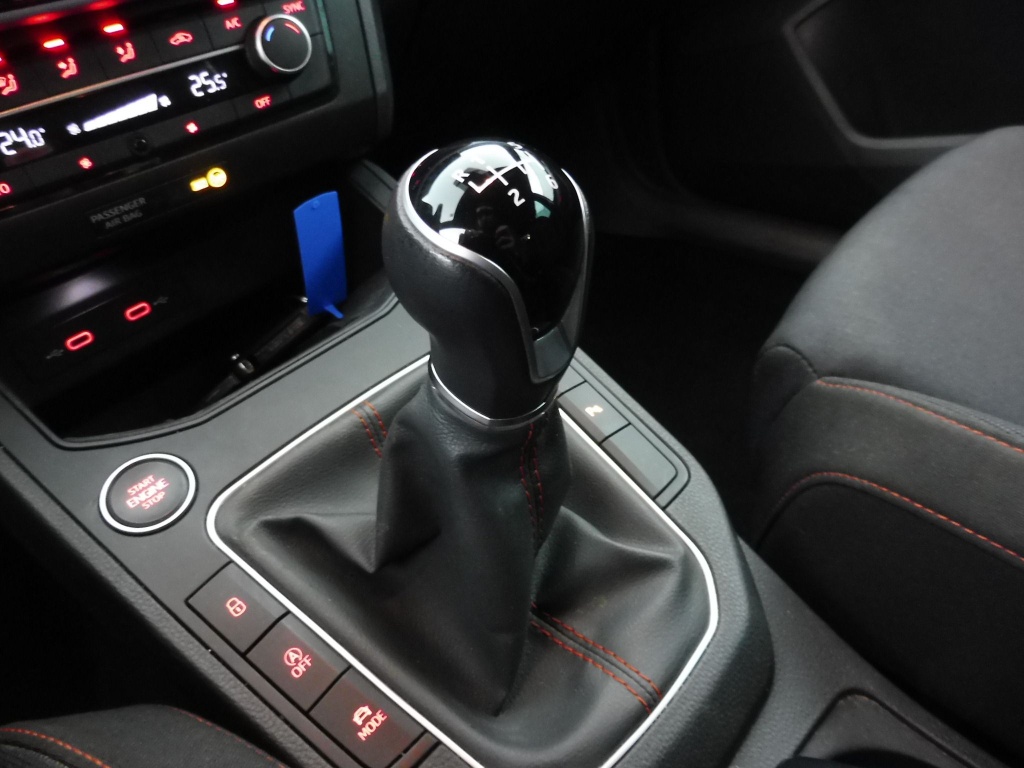 SEAT Ibiza 1.0 TSI 110CH FR - ref: 72169 - Photo 14