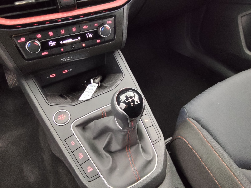 SEAT Ibiza 1.0 TSI 110CH FR - ref: 72177 - Photo 14