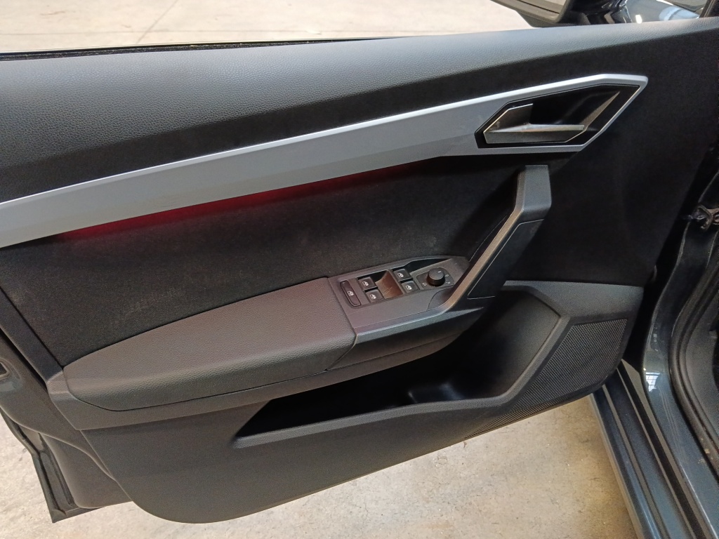 SEAT Ibiza 1.0 TSI 110CH FR - ref: 72205 - Photo 11