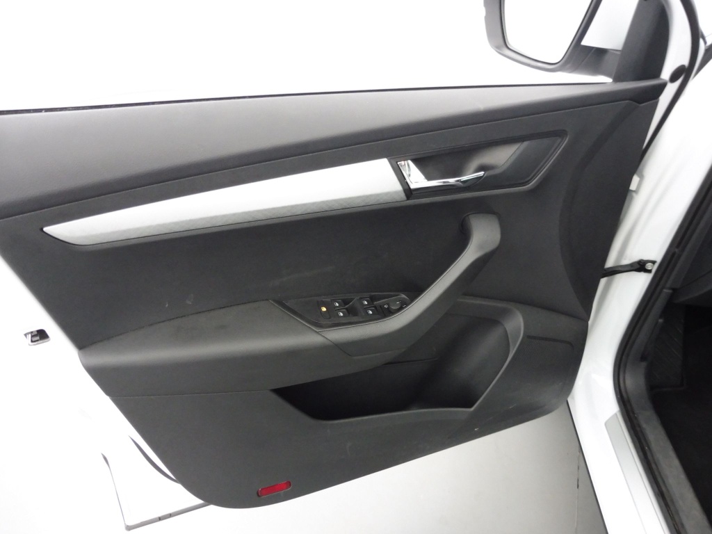 SKODA Karoq 2.0 TDI 115CH SELECTION - ref: 72243 - Photo 17