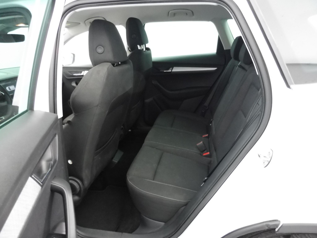 SKODA Karoq 2.0 TDI 115CH SELECTION - ref: 72254 - Photo 9