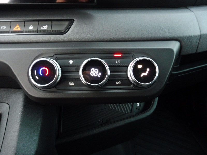 RENAULT Master F3500 L2H2 2.0 BLUE DCI 150CH EXTRA AUTO - 25 - ref: 72317 - Photo 12