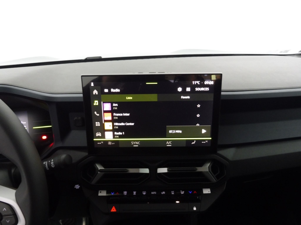 DACIA Bigster 1.2 MILD HYBRID 130CH EXPRESSION 4X4 - ref: 73605 - Photo 13