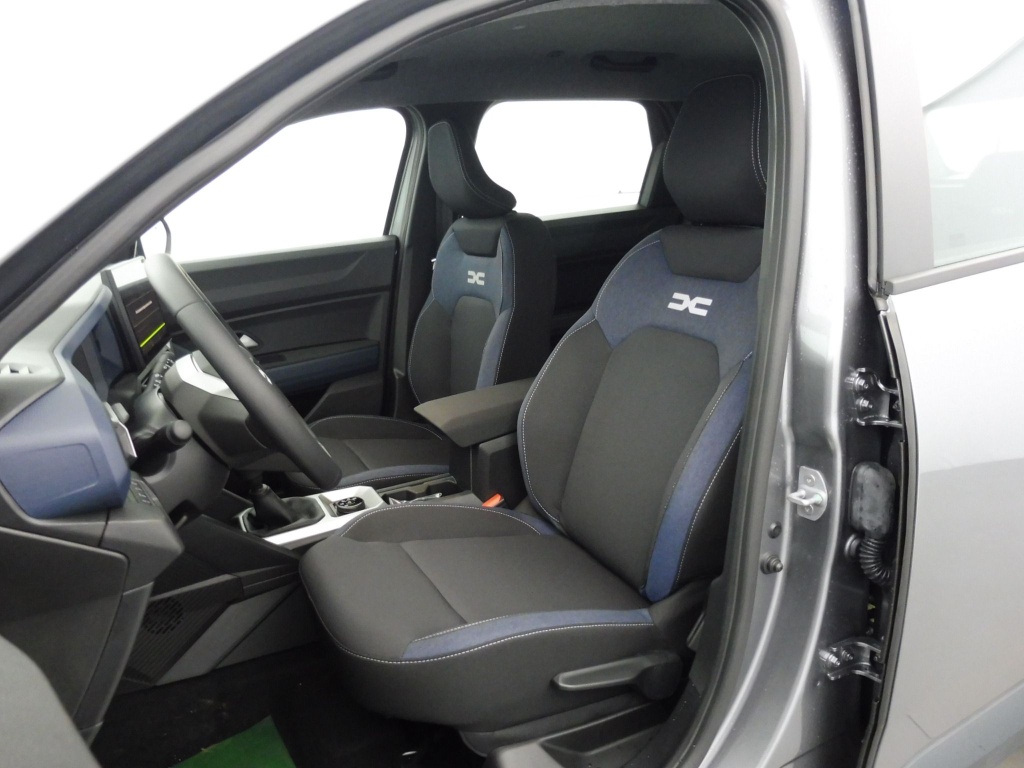 DACIA Bigster 1.2 MILD HYBRID 130CH EXPRESSION 4X4 - ref: 73605 - Photo 15