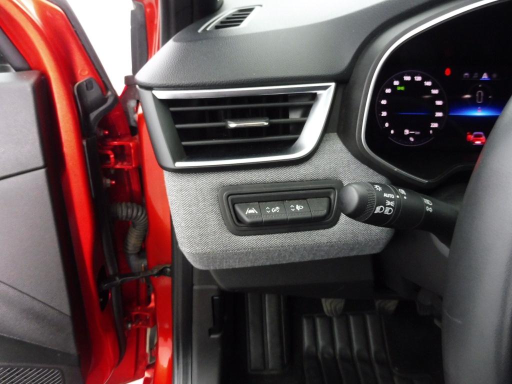 RENAULT Clio 1.0 TCE 90CH TECHNO - ref: 72404 - Photo 8