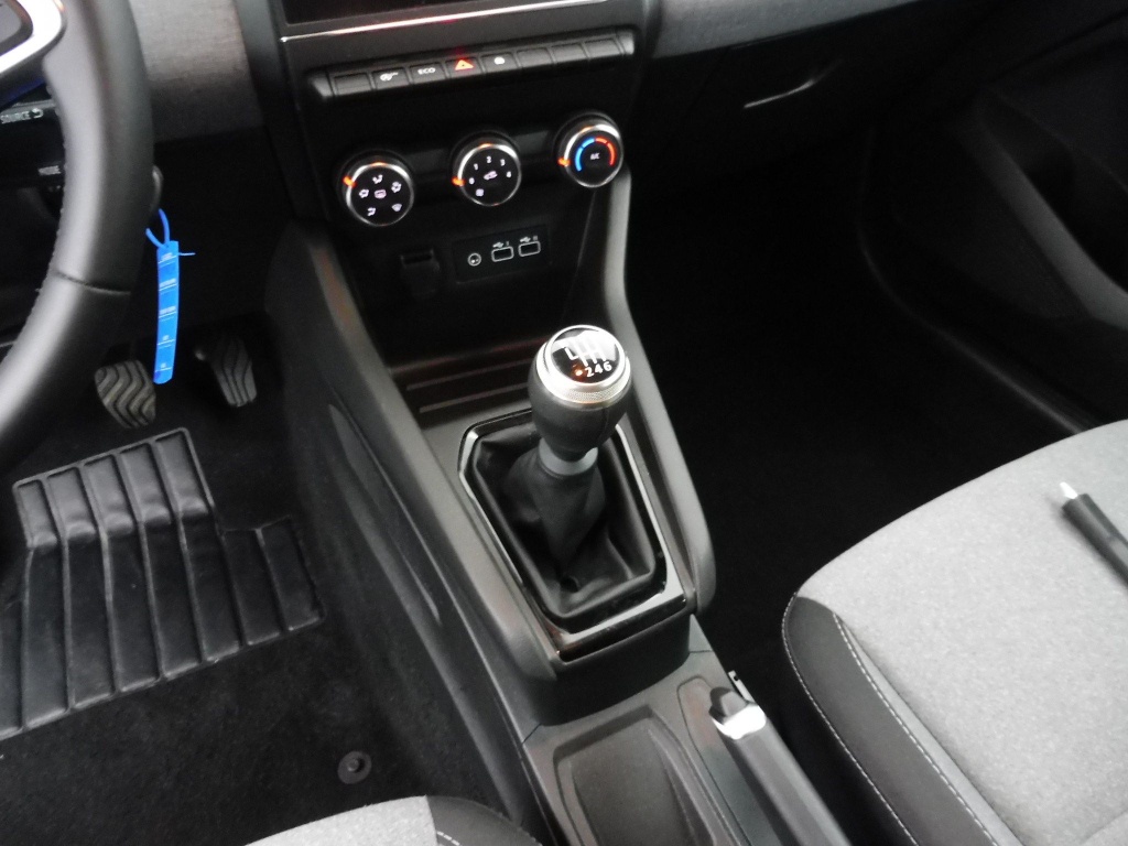 RENAULT Clio 1.5 BLUE DCI 100CH EVOLUTION GSR2 - ref: 72418 - Photo 12