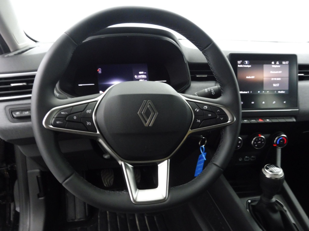 RENAULT Clio 1.5 BLUE DCI 100CH EVOLUTION GSR2 - ref: 72429 - Photo 17
