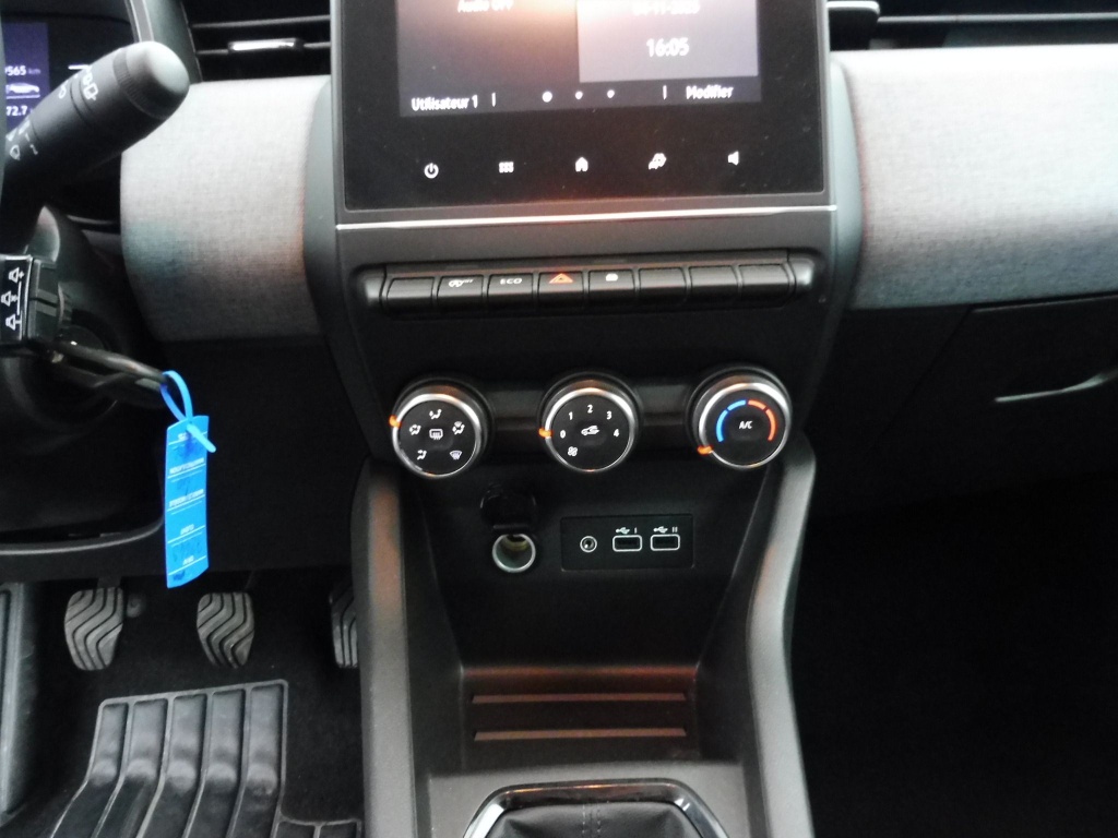 RENAULT Clio 1.5 BLUE DCI 100CH EVOLUTION GSR2 - ref: 72443 - Photo 6