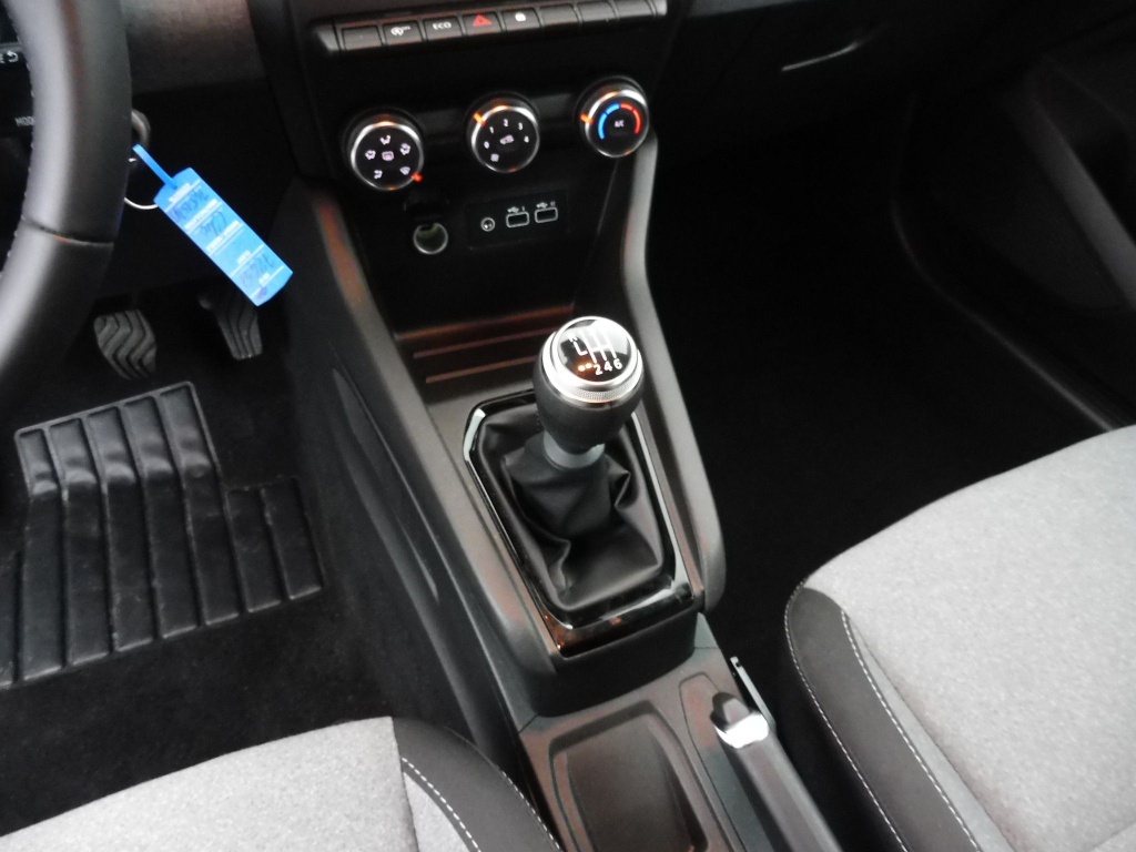 RENAULT Clio 1.5 BLUE DCI 100CH EVOLUTION GSR2 - ref: 72451 - Photo 6