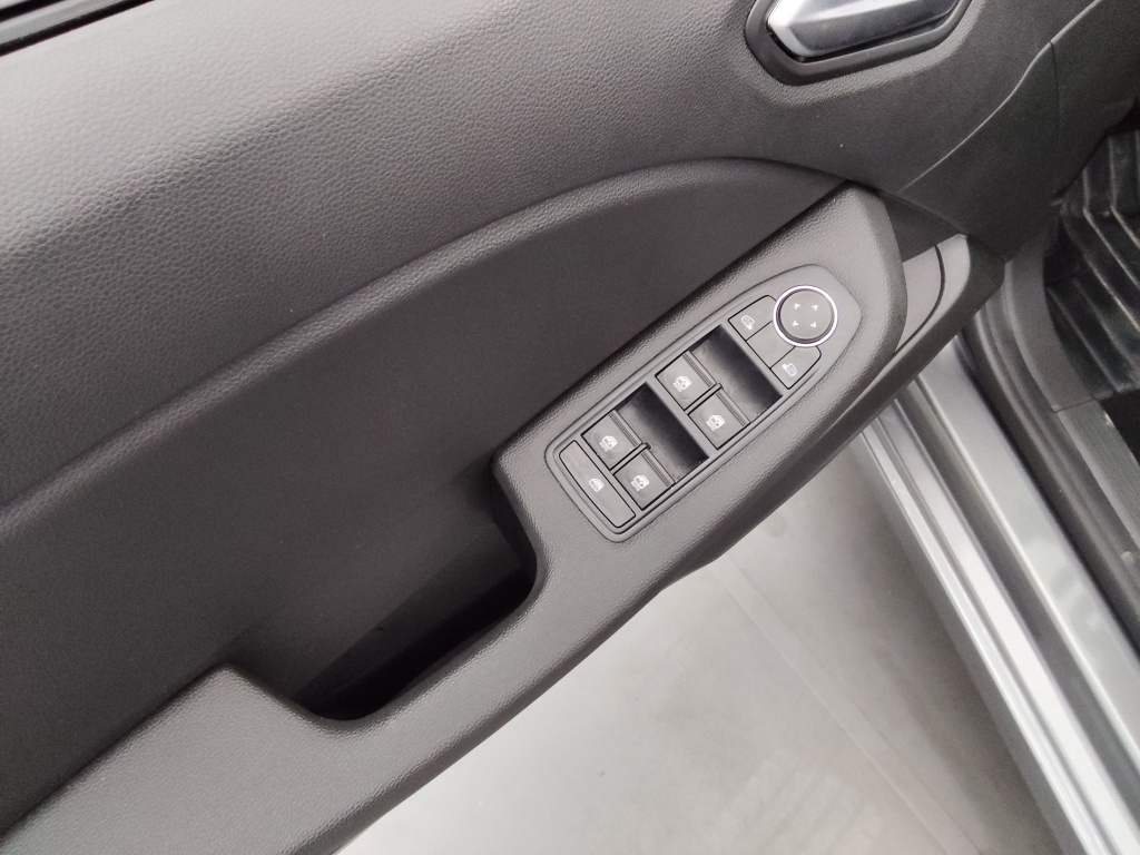 RENAULT Clio 1.5 BLUE DCI 100CH EVOLUTION GSR2 - ref: 72496 - Photo 17