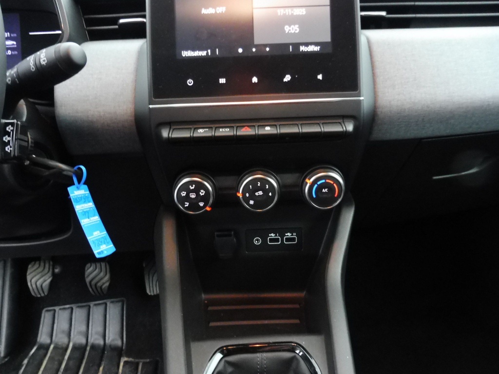 RENAULT Clio 1.5 BLUE DCI 100CH EVOLUTION GSR2 - ref: 72524 - Photo 6