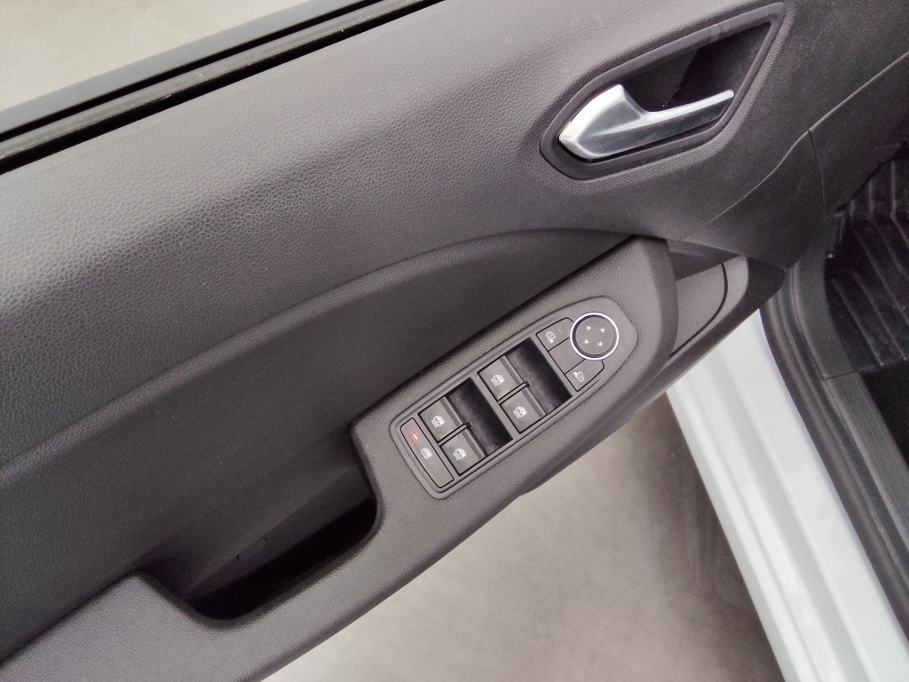 RENAULT Clio 1.5 BLUE DCI 100CH EVOLUTION GSR2 - ref: 72542 - Photo 17