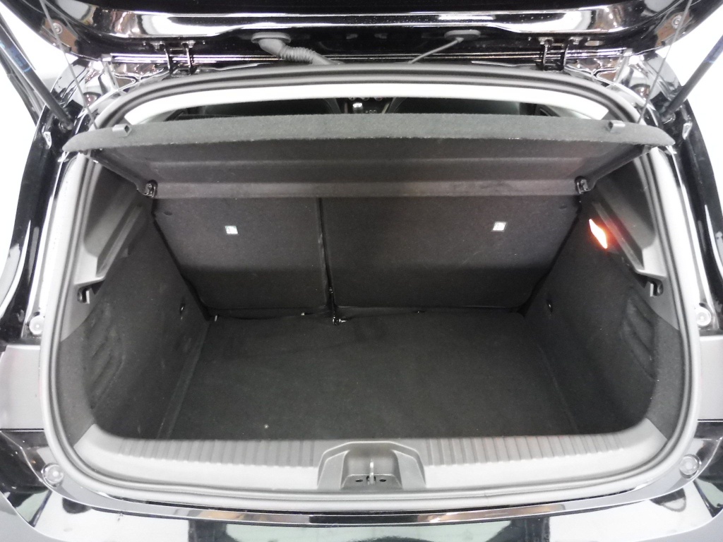 RENAULT Clio 1.5 BLUE DCI 100CH EVOLUTION GSR2 - ref: 72552 - Photo 9