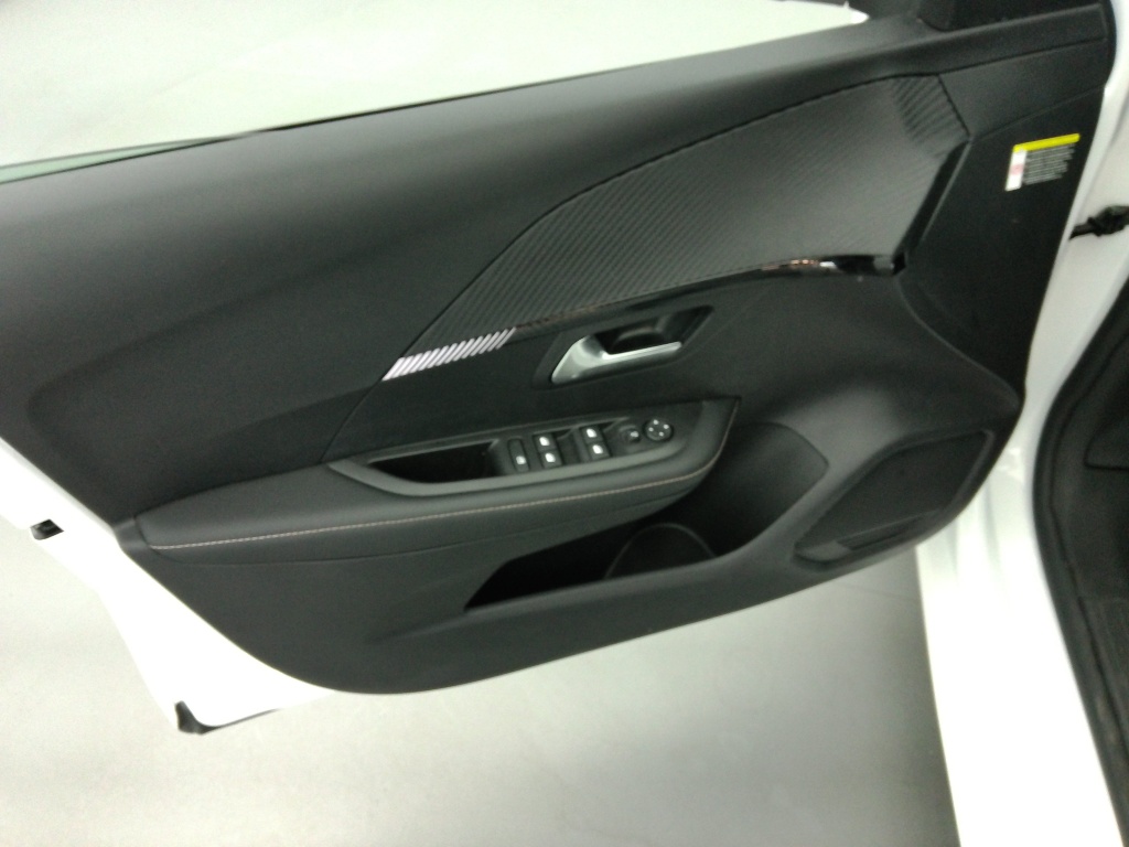 PEUGEOT 208 1.2 100CH S&S ALLURE - ref: 72601 - Photo 16