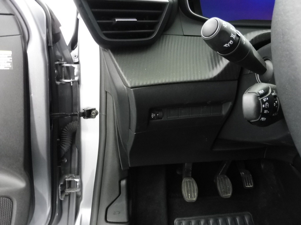 PEUGEOT 208 1.2 100CH S&S ALLURE - ref: 72644 - Photo 7