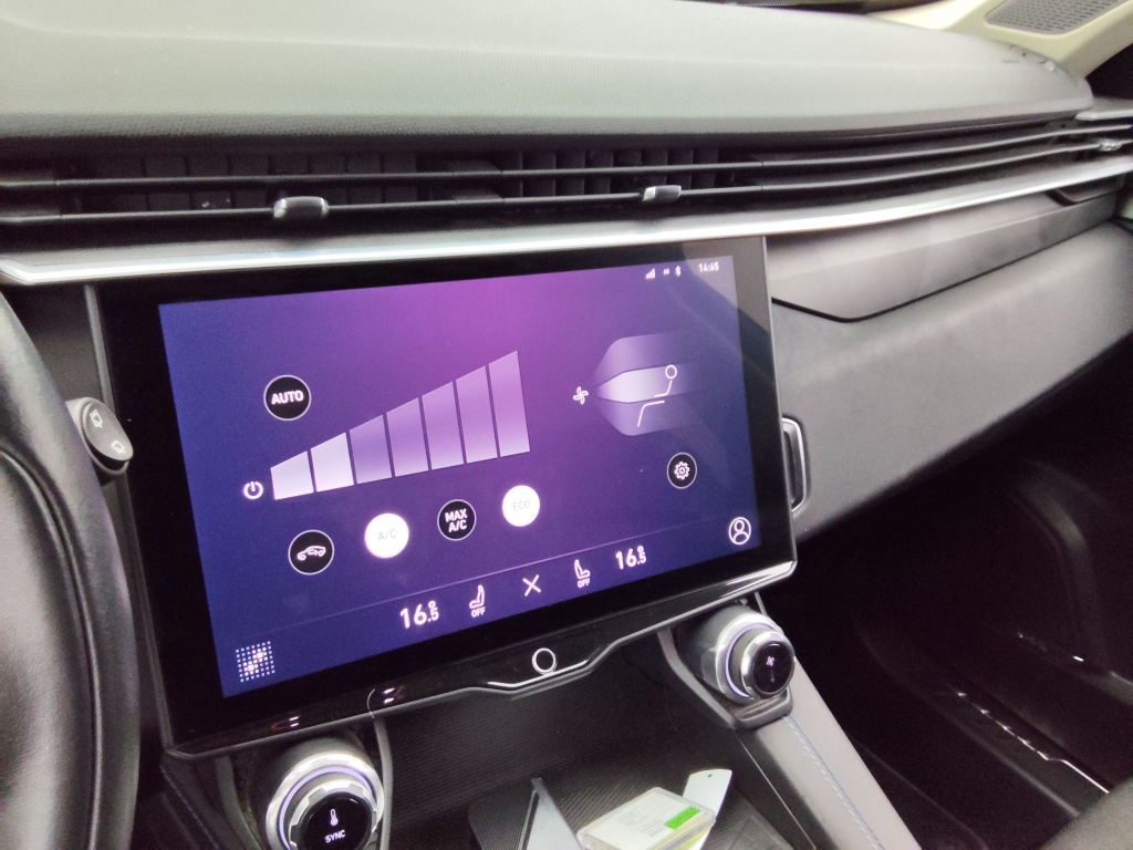 LYNK&CO 01 1.5 PHEV 261 - ref: 72743 - Photo 7