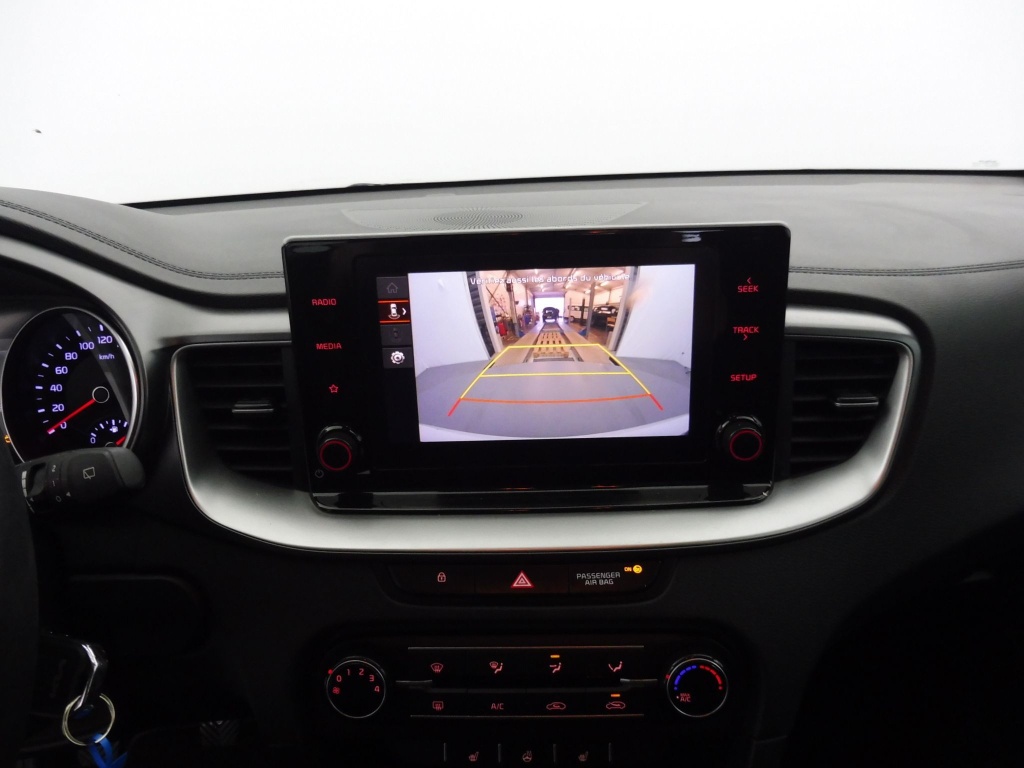 KIA Ceed 1.0 T-GDI 100edition 7 - ref: 72959 - Photo 6