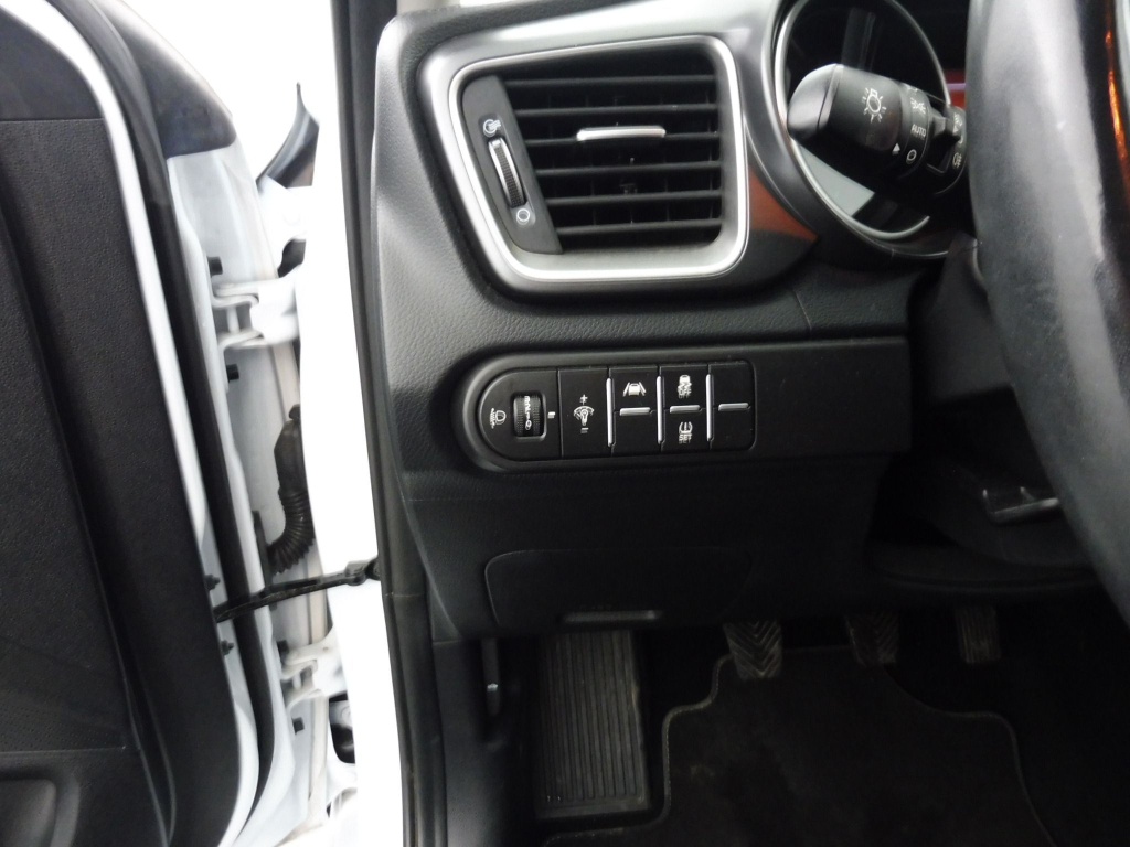 KIA Ceed 1.0 T-GDI 100edition 7 - ref: 72959 - Photo 8