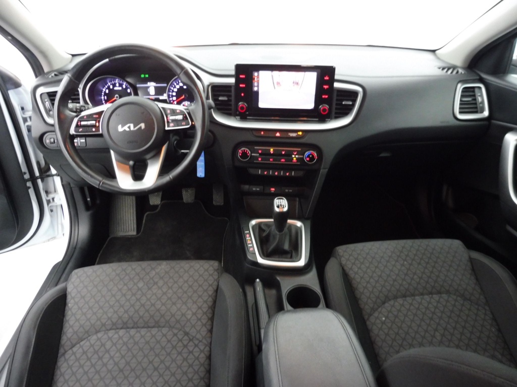 KIA Ceed 1.0 T-GDI 100edition 7 - ref: 72979 - Photo 16