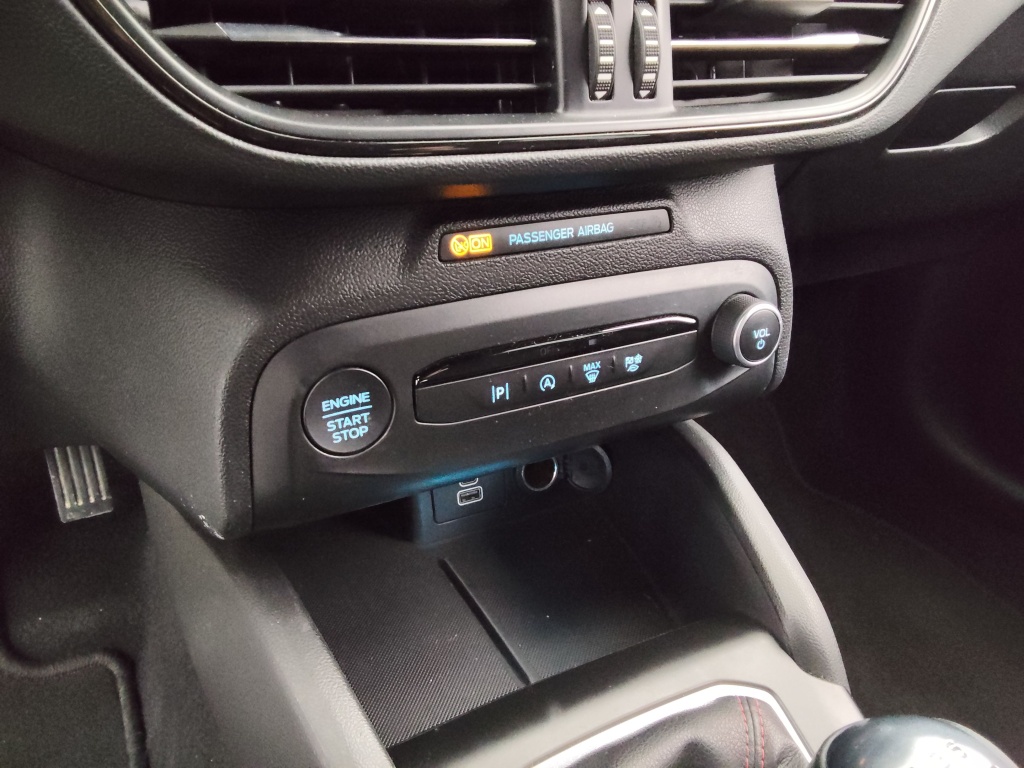 FORD Focus 1.0 ECOBOOST 125st line - ref: 73054 - Photo 7