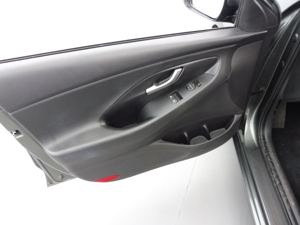 HYUNDAI i30 1.5 DPI 110- - ref: 73082 - Photo 15