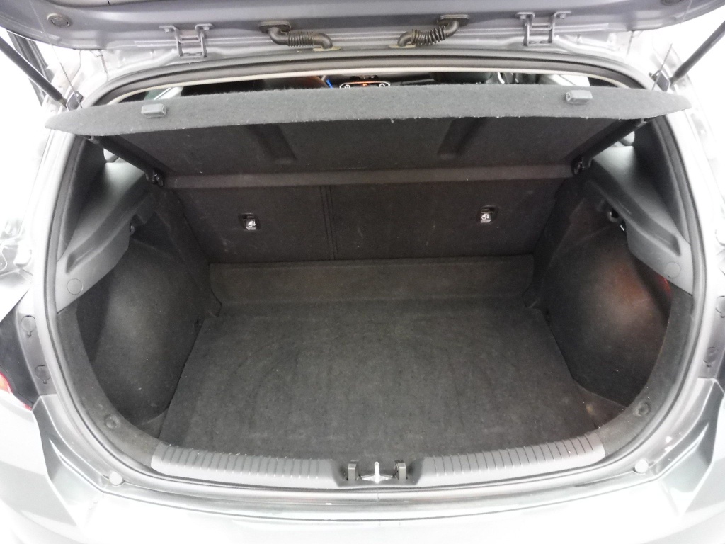 HYUNDAI i30 1.5 DPI 110- - ref: 73082 - Photo 9