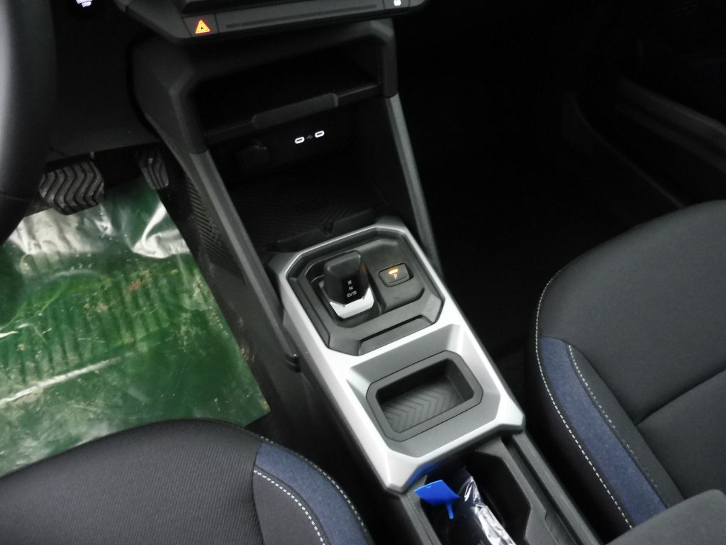 DACIA Duster 1.6 HYBRID 140CH JOURNEY - ref: 73252 - Photo 14