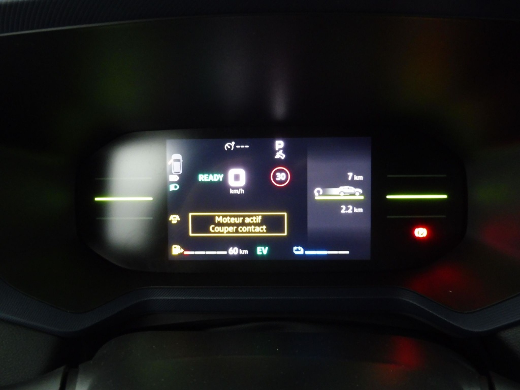 DACIA Duster 1.6 HYBRID 140CH JOURNEY - ref: 73252 - Photo 9