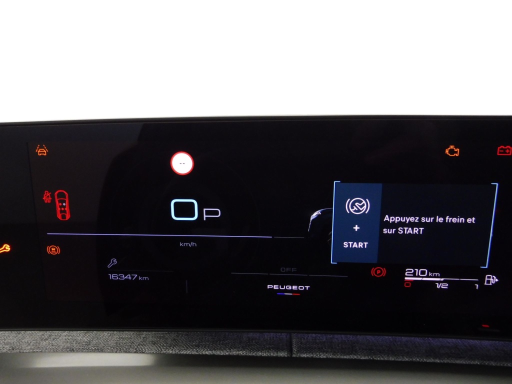 PEUGEOT 3008 1.2 HYBRID 145CH ALLURE E-DCS6 - ref: 73581 - Photo 9