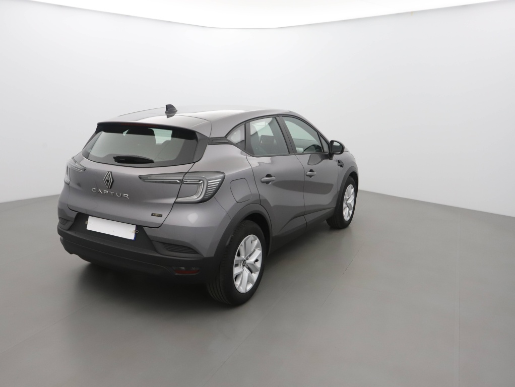 RENAULT Captur 1.6 E-TECH FULL HYBRID 145CH EVOLUTION - ref: 73999 - Photo 3
