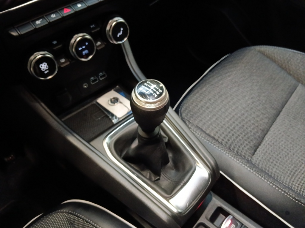 RENAULT Captur 1.0 TCE 90CH TECHNO - ref: 71528 - Photo 15