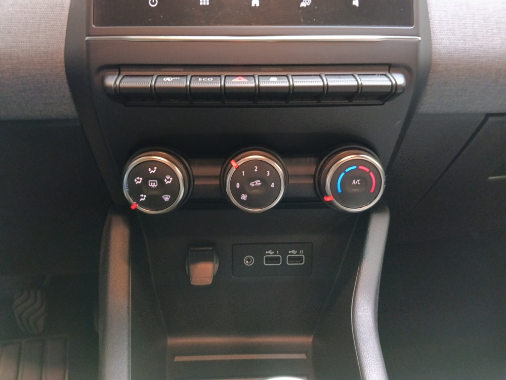 RENAULT Clio 1.5 BLUE DCI 100CH EVOLUTION GSR2 - ref: 72436 - Photo 20