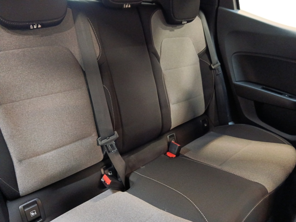 RENAULT Clio 1.5 BLUE DCI 100CH EVOLUTION GSR2 - ref: 72459 - Photo 18