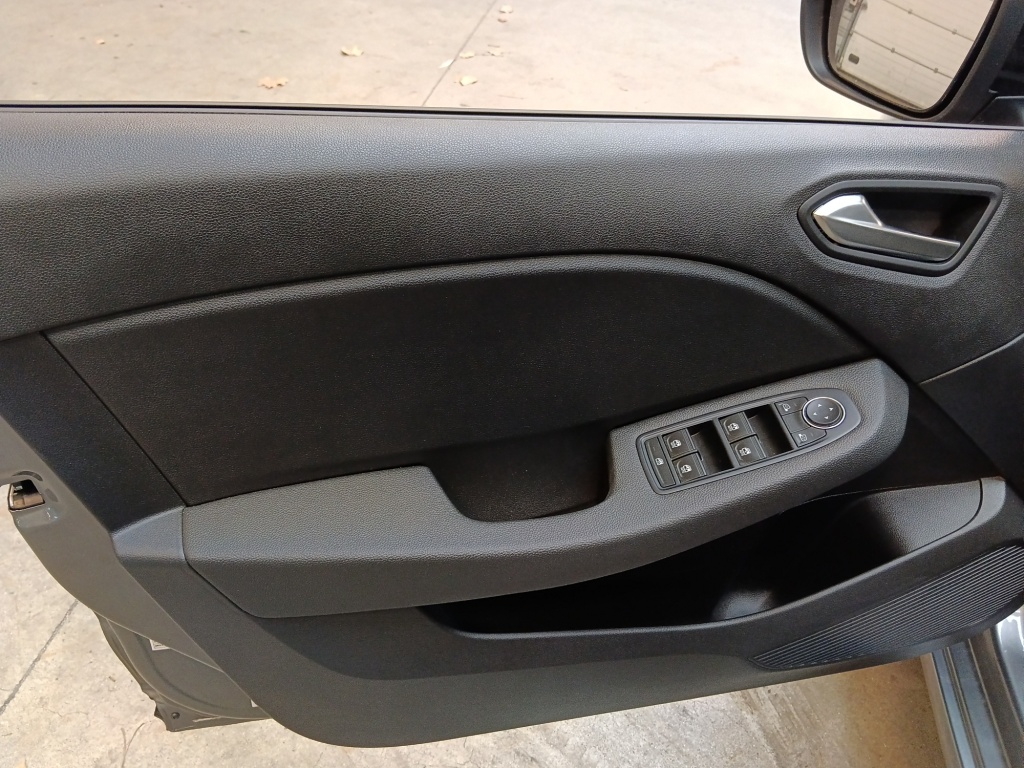 RENAULT Clio 1.5 BLUE DCI 100CH EVOLUTION GSR2 - ref: 72465 - Photo 11