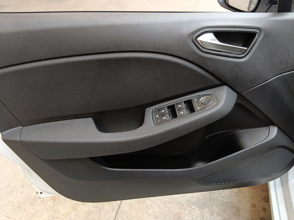 RENAULT Clio 1.5 BLUE DCI 100CH EVOLUTION GSR2 - ref: 72540 - Photo 11