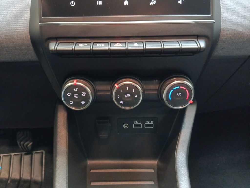 RENAULT Clio 1.5 BLUE DCI 100CH EVOLUTION GSR2 - ref: 72540 - Photo 20