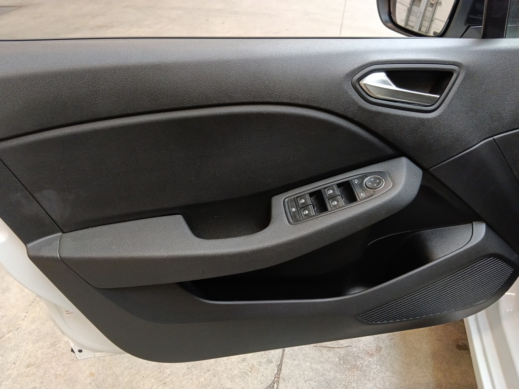 RENAULT Clio 1.5 BLUE DCI 100CH EVOLUTION GSR2 - ref: 72549 - Photo 11