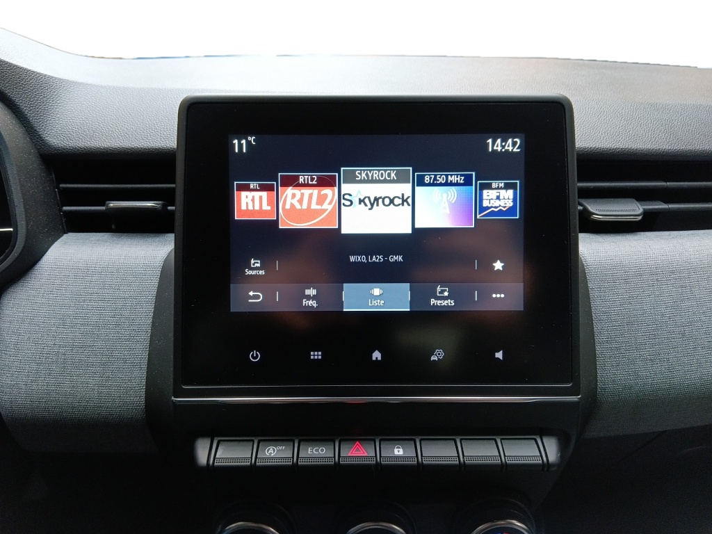 RENAULT Clio 1.5 BLUE DCI 100CH EVOLUTION GSR2 - ref: 72566 - Photo 17