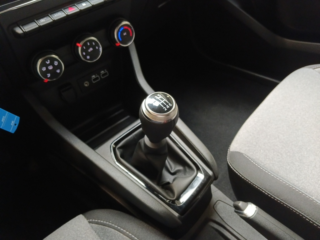 RENAULT Clio 1.5 BLUE DCI 100CH EVOLUTION GSR2 - ref: 72567 - Photo 15