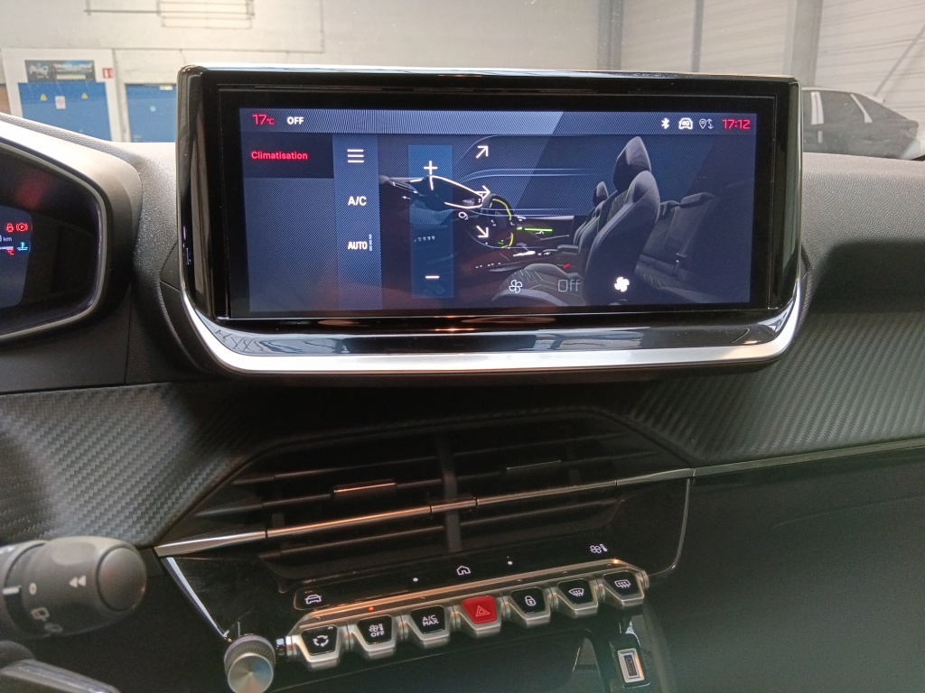 PEUGEOT 208 1.2 100CH S&S ALLURE - ref: 72626 - Photo 20