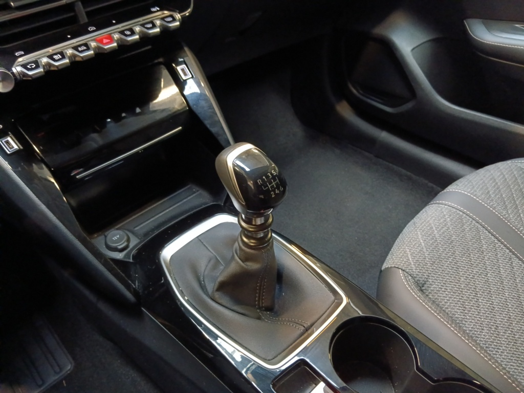 PEUGEOT 208 1.2 100CH S&S ALLURE - ref: 72640 - Photo 15