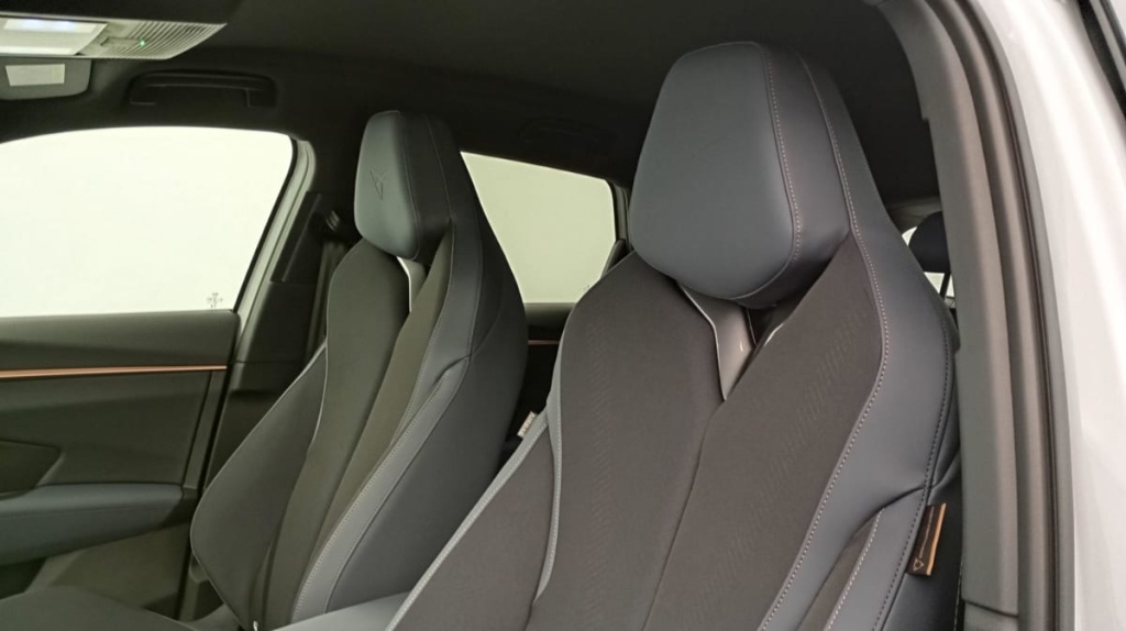 CUPRA Terramar 1.5 eTSI Hybrid 150 ch DSG7 V - ref: 1-306731 - Photo 13