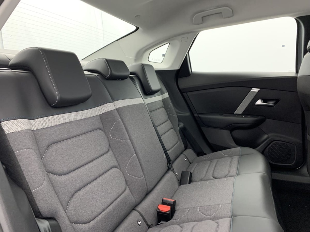 CITROEN C4 X PureTech 130 S S EAT8 Plus - ref: 1-308076 - Photo 8