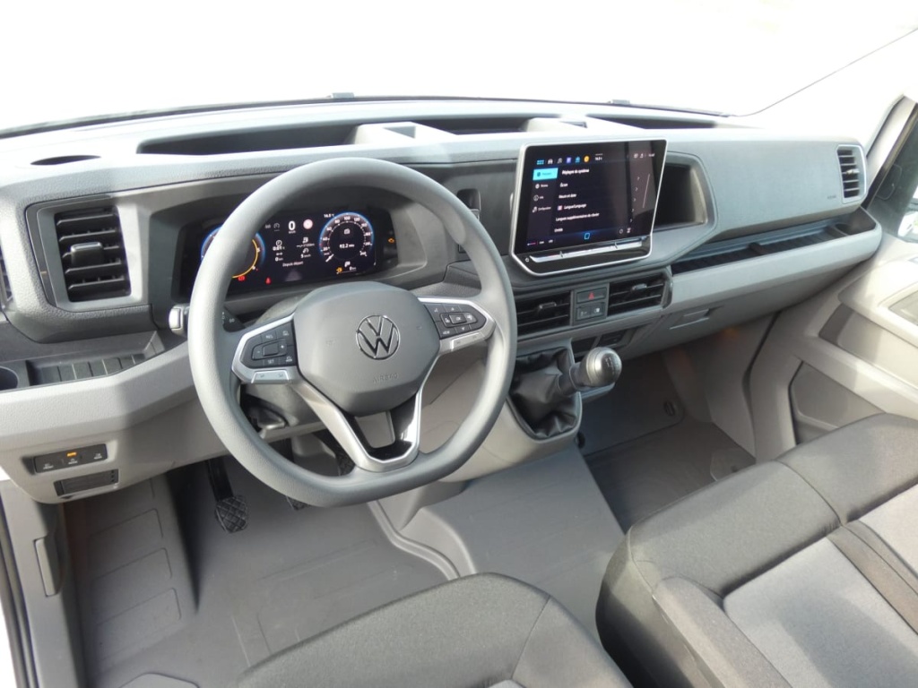 VOLKSWAGEN CRAFTER VAN NOUVEAU 35 L4H3 2.0 TDI 140 CH BUSINESS - ref: 1-309530 - Photo 11