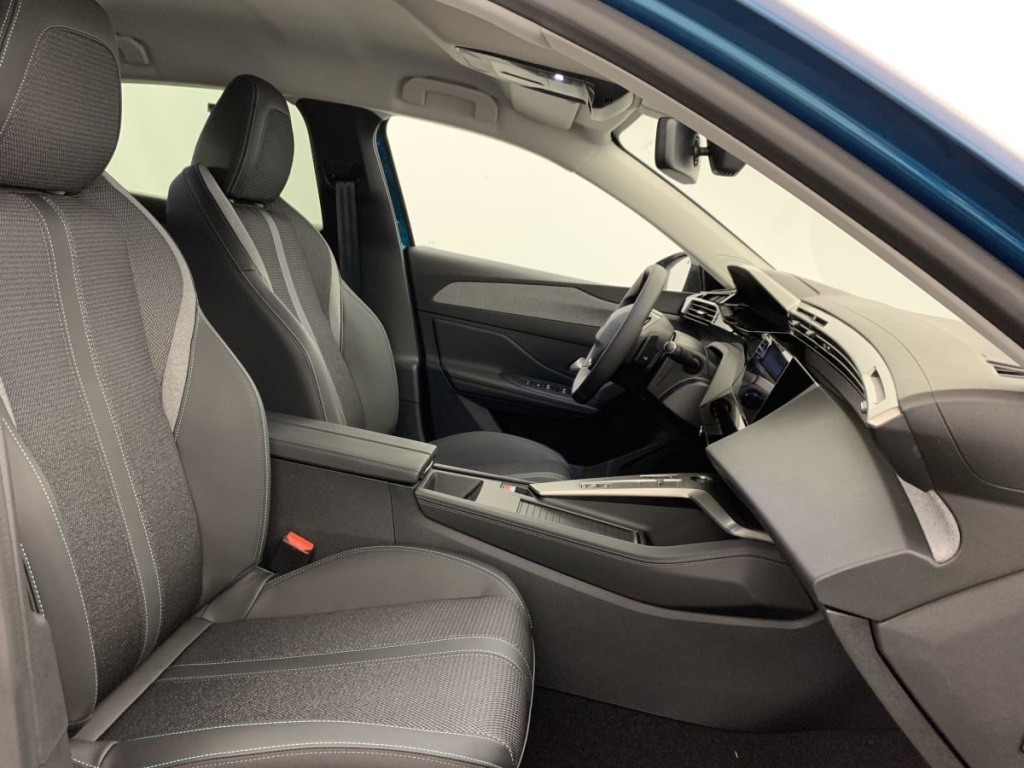 PEUGEOT 308 PureTech 130ch S S EAT8 Allure - ref: 1-313135 - Photo 7