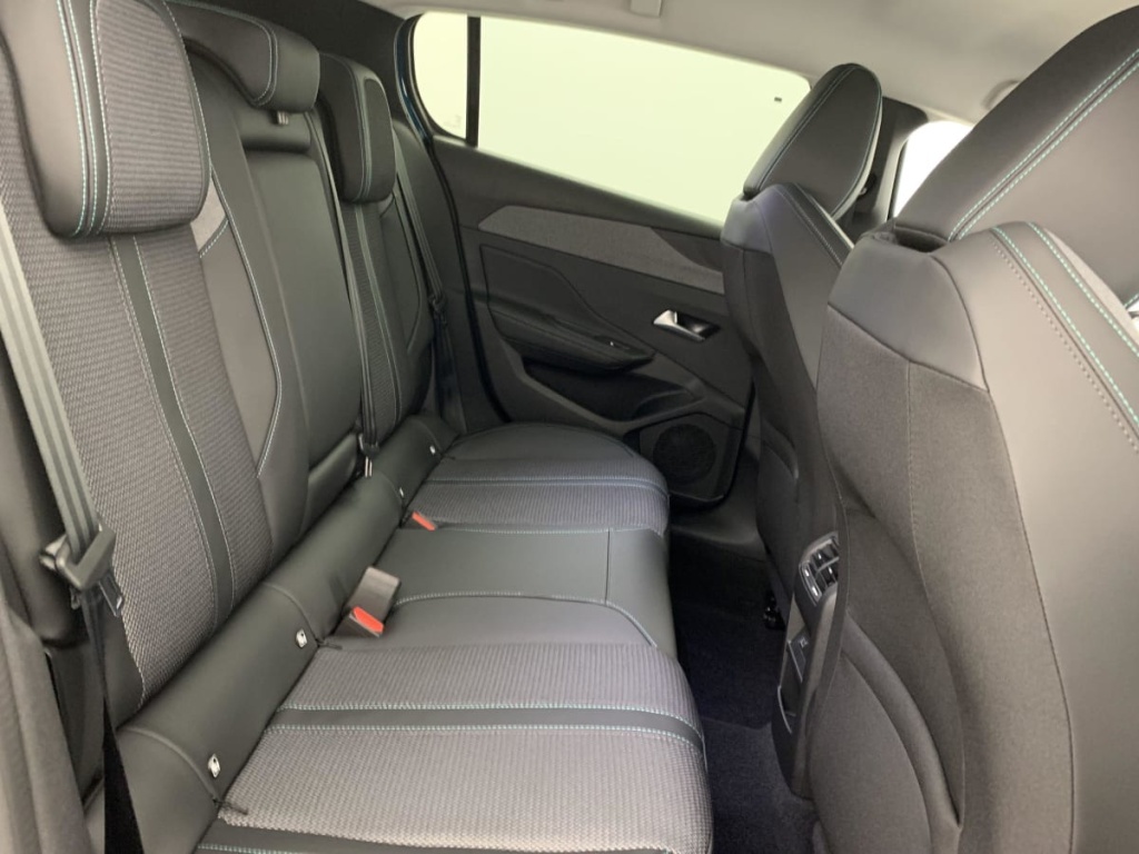 PEUGEOT 308 PureTech 130ch S S EAT8 Allure - ref: 1-313135 - Photo 8