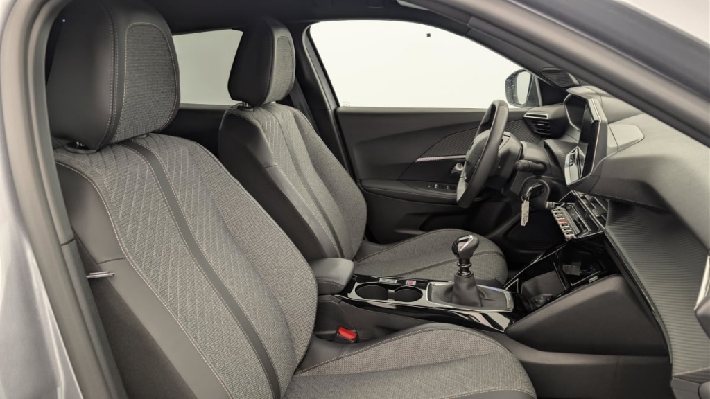 PEUGEOT 2008 PureTech 100 S S BVM6 Allure - ref: 1-313184 - Photo 9