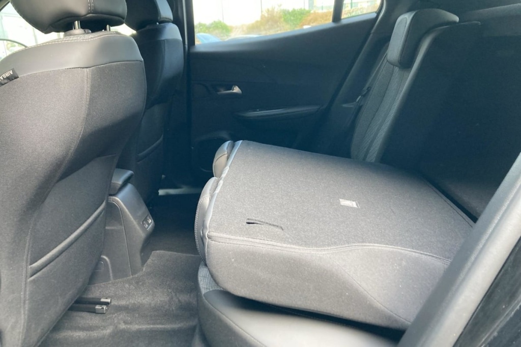 PEUGEOT 2008 PureTech 100 S S BVM6 Allure - ref: 1-313185 - Photo 10