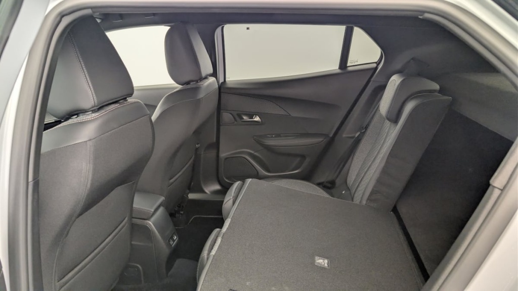 PEUGEOT 2008 PureTech 100 S S BVM6 Allure - ref: 1-313189 - Photo 12